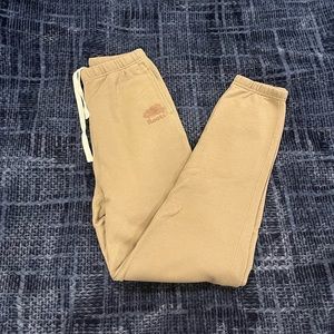 high rise roots jogger